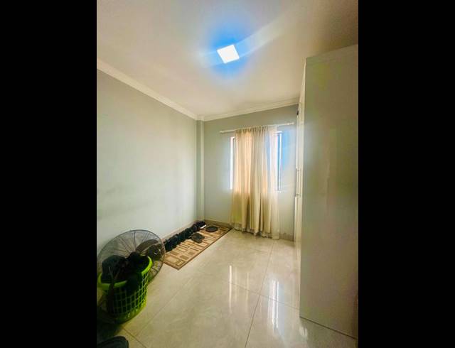 2 BEDROOM APARTMENT FOR SALE IN MONTCLAIR